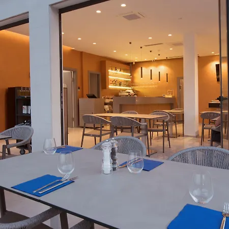 Aparthotel Punta Blu - Pool & Spa-2